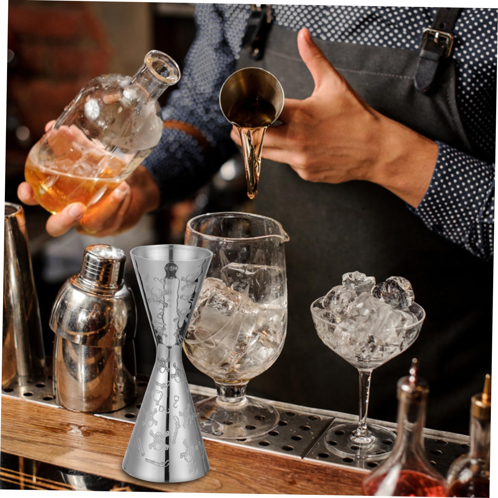Misurino per Cocktail in Acciaio Inossidabile Misurino per Cocktail da Bar Tazza Misuratrice da 1/2 Oncia per Misurazioni Precise in Cucina E Bar Design Robusto E Duraturo