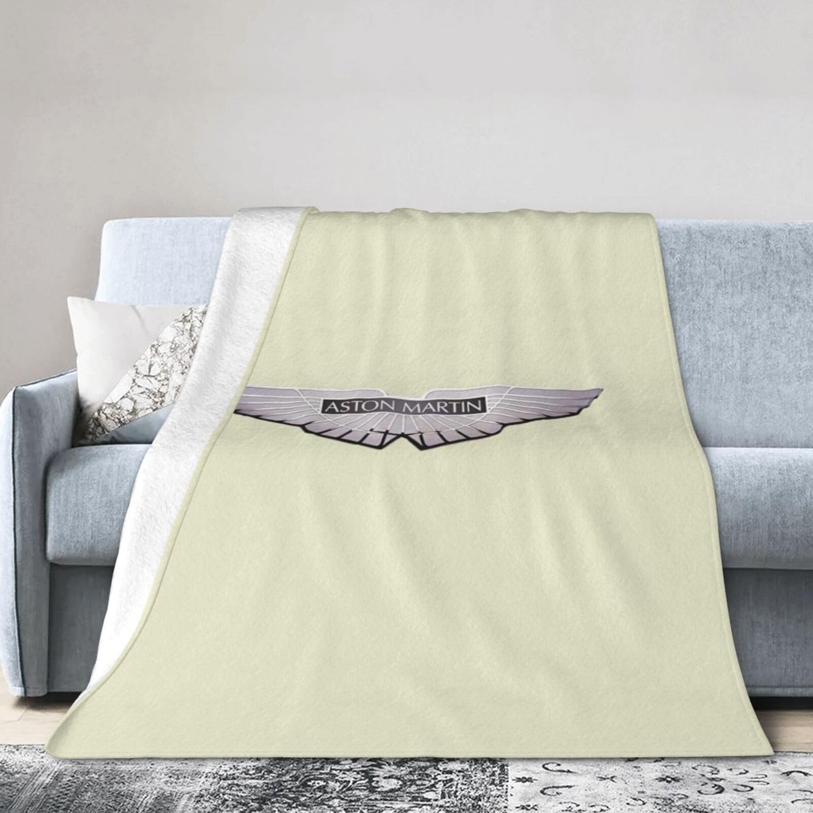 Amazon｜写真 アストンマーティン (4) フランネル毛布 シングル