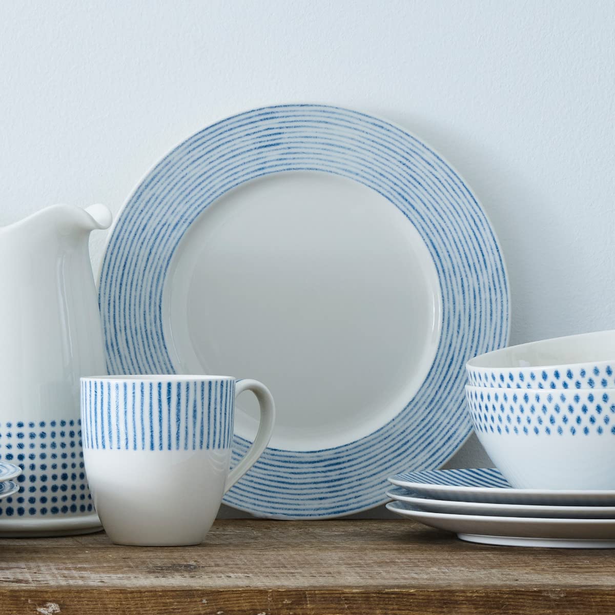 Amazon.com | Noritake Blue Hammock Set of 4 Rim Stripe Dinner