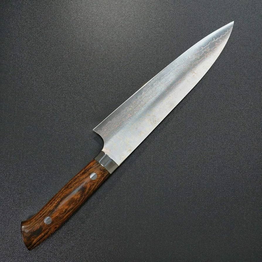 Amazon | 佐治武士 牛刀 210mm 有色ダマスカス VG10 V金10号 アイアン