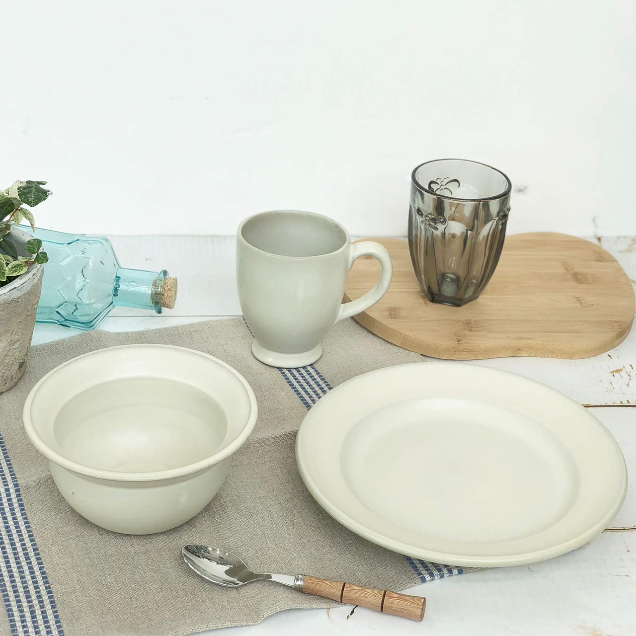 食器 maria MARIA PORTUGAL TERRACOTA / AVEIRO パスタプレート｜自然な曲線