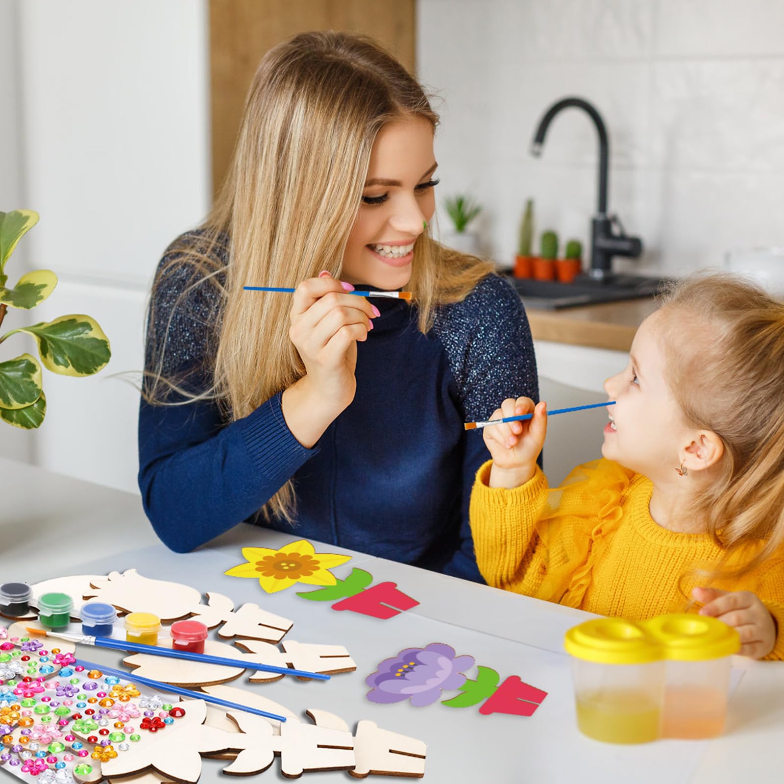 Annickee Set di 12 fiori in legno da dipingere, fiori 3D in legno, per bambini con pennello, strisce colorate, adesivi, tulipani, vasi da fiori per fai da te e dipingere