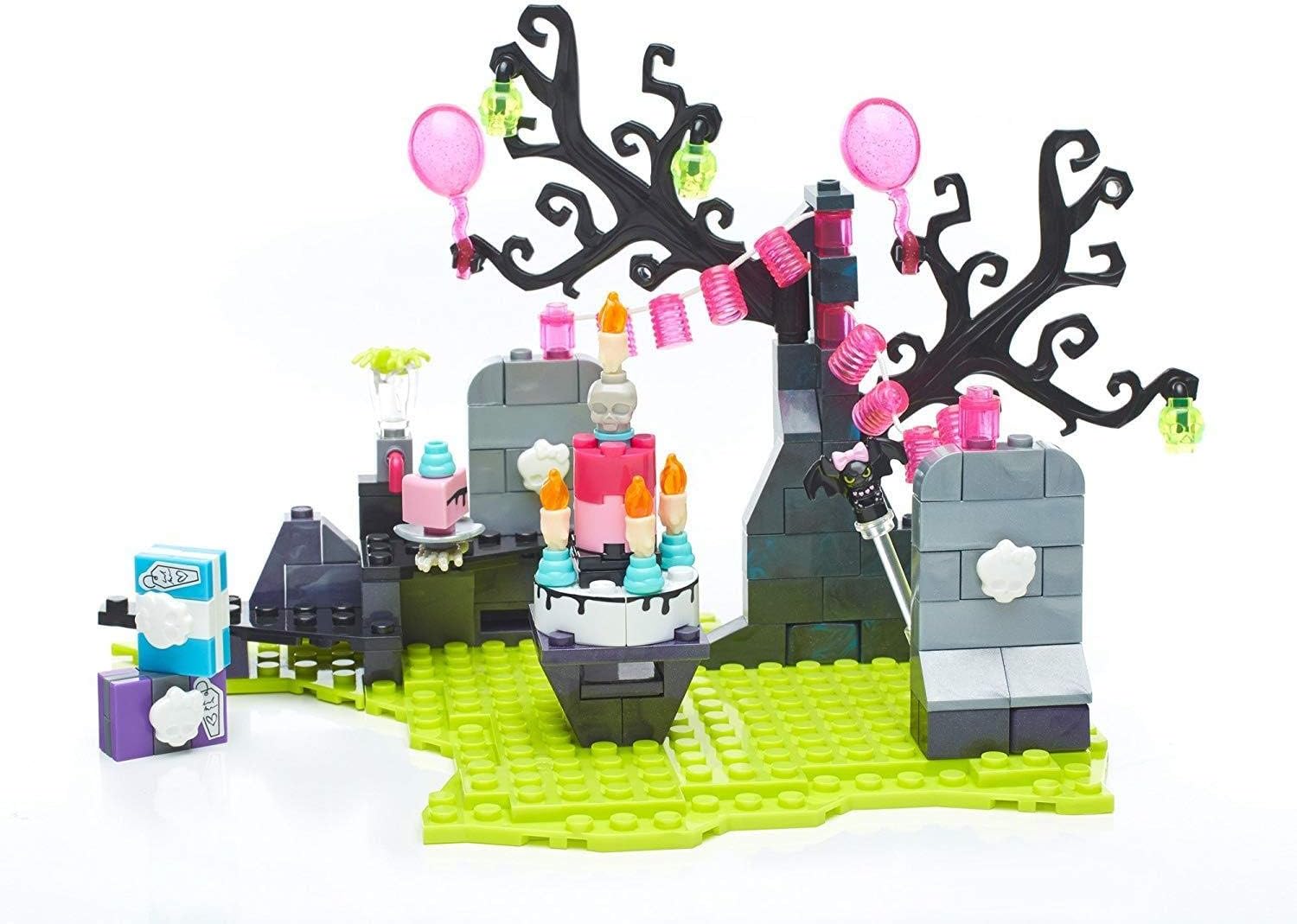 Mega Bloks Monster High Draculaura's Birthday Party Set