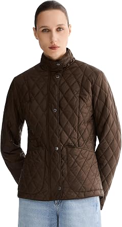 Orolay Womens Quilted Lightweight Puffer Jacket Slim Fit Padded Coat Casual Zip Up Outerwear with Pockets