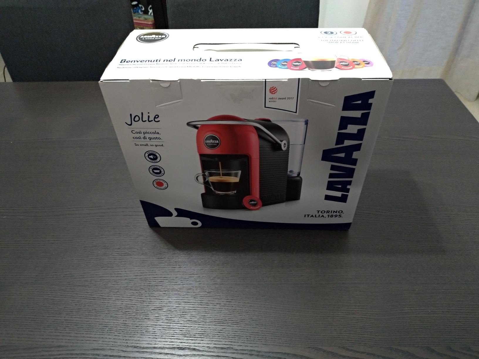 Piccola Jolie, anch'essa parte della famiglia.