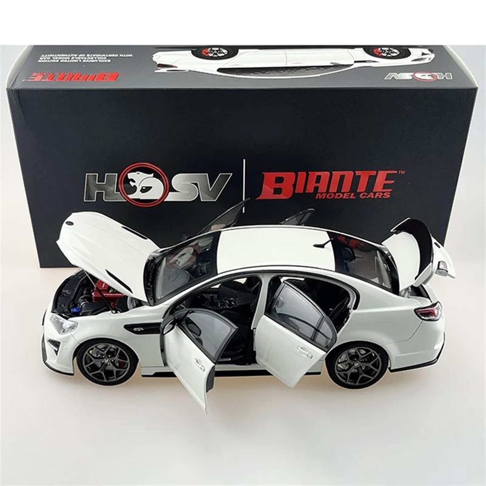 Metal Réplica Escala Sedán De Lujo HSV GTSR Aleación Fundida A Escala 1 18, Juguetes, Coches Deportivos, Modelos Clásicos para Adultos(White)