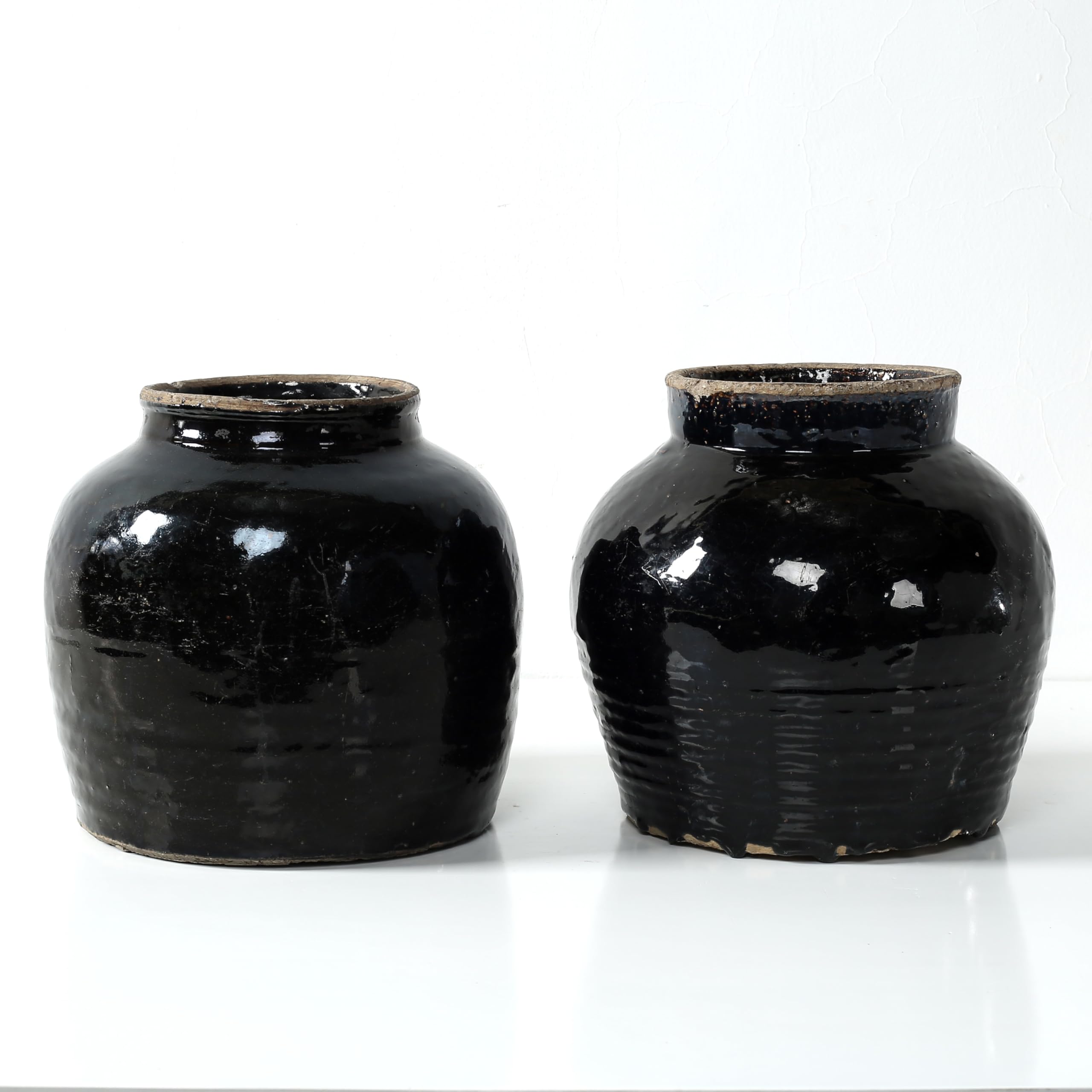 Amazon.com : Artissance Large Vintage Oil Pot with Black Glaze, 11 