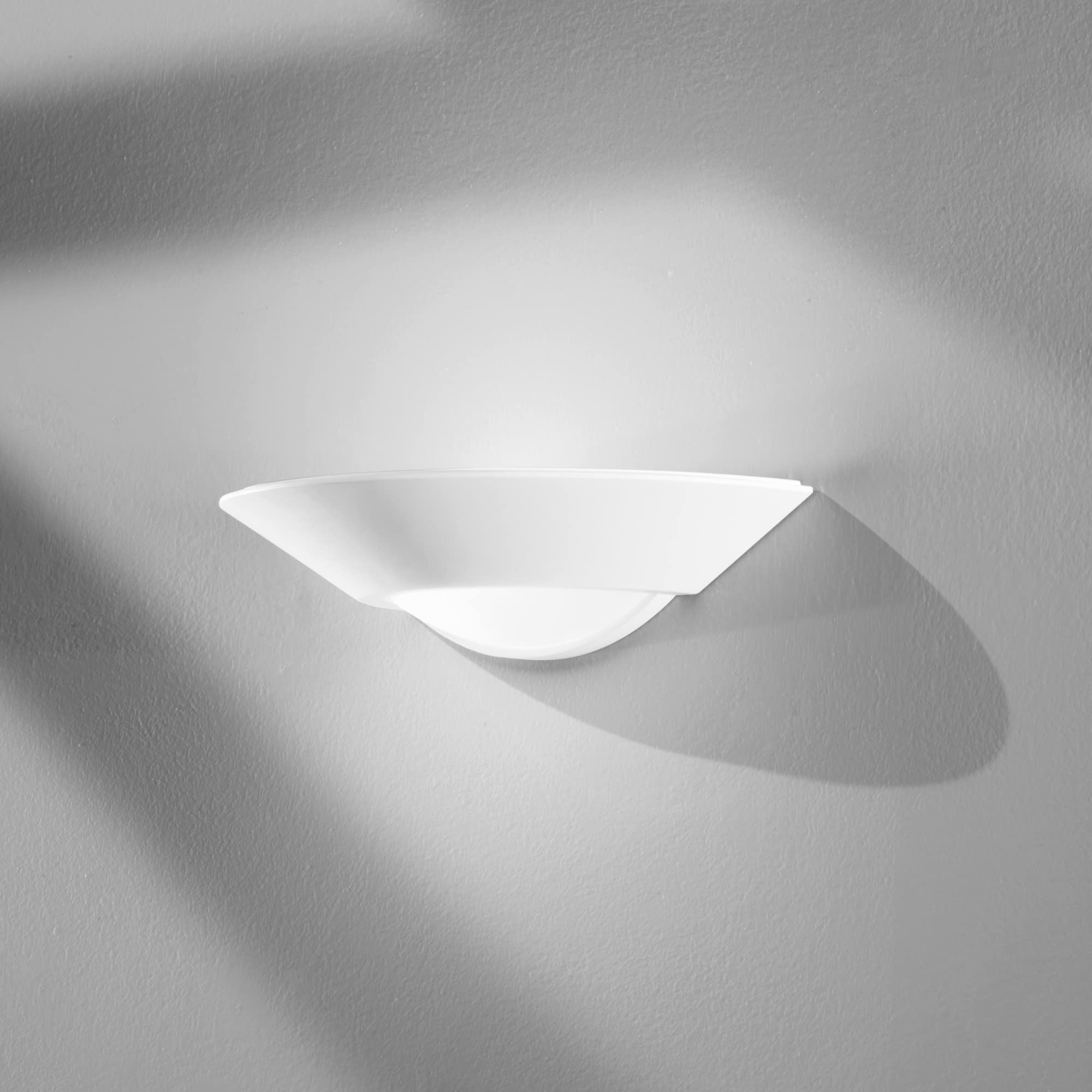 Intec Applique SOLEIL in gesso verniciabile con diffusore in vetro satinato