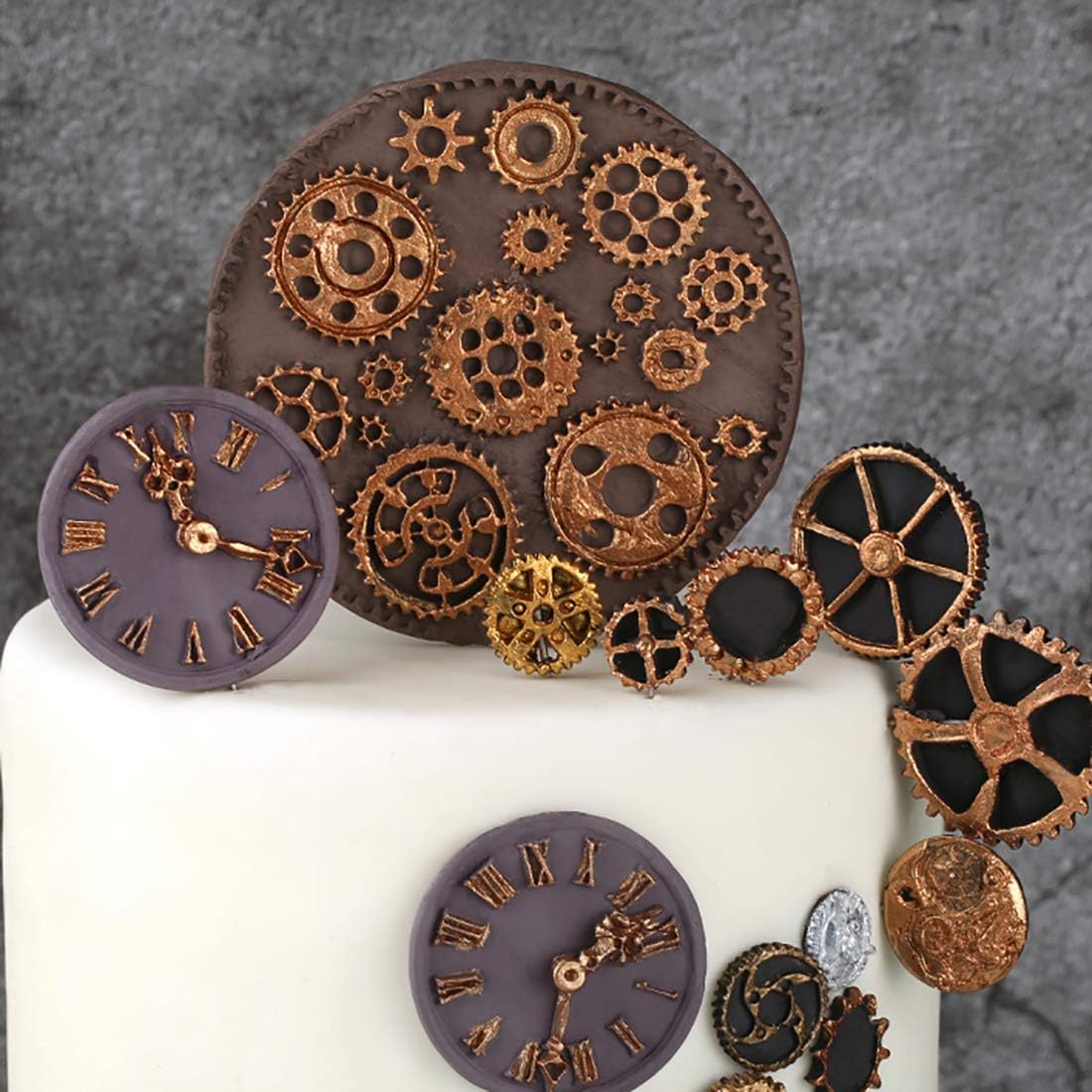 スチームパンク 歯車 ペンダントトップ ハンドメイド レジン ブラウン 楕円形 世界の