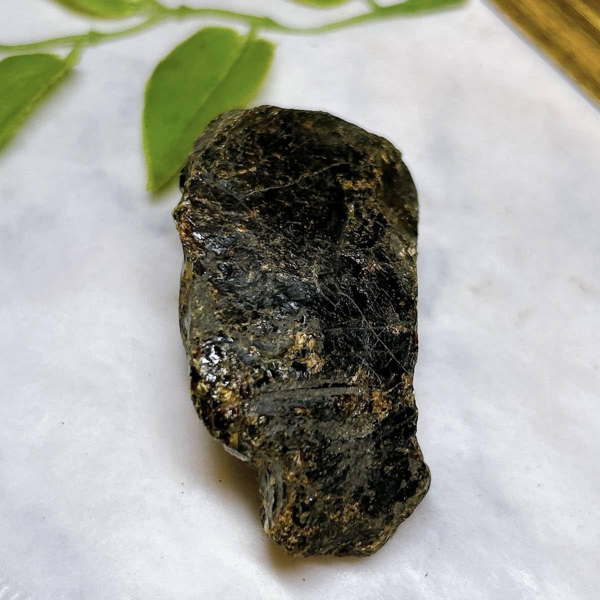 Amazon.co.jp: E7566ブルーアンバー＊青い蛍光が美しい＊琥珀