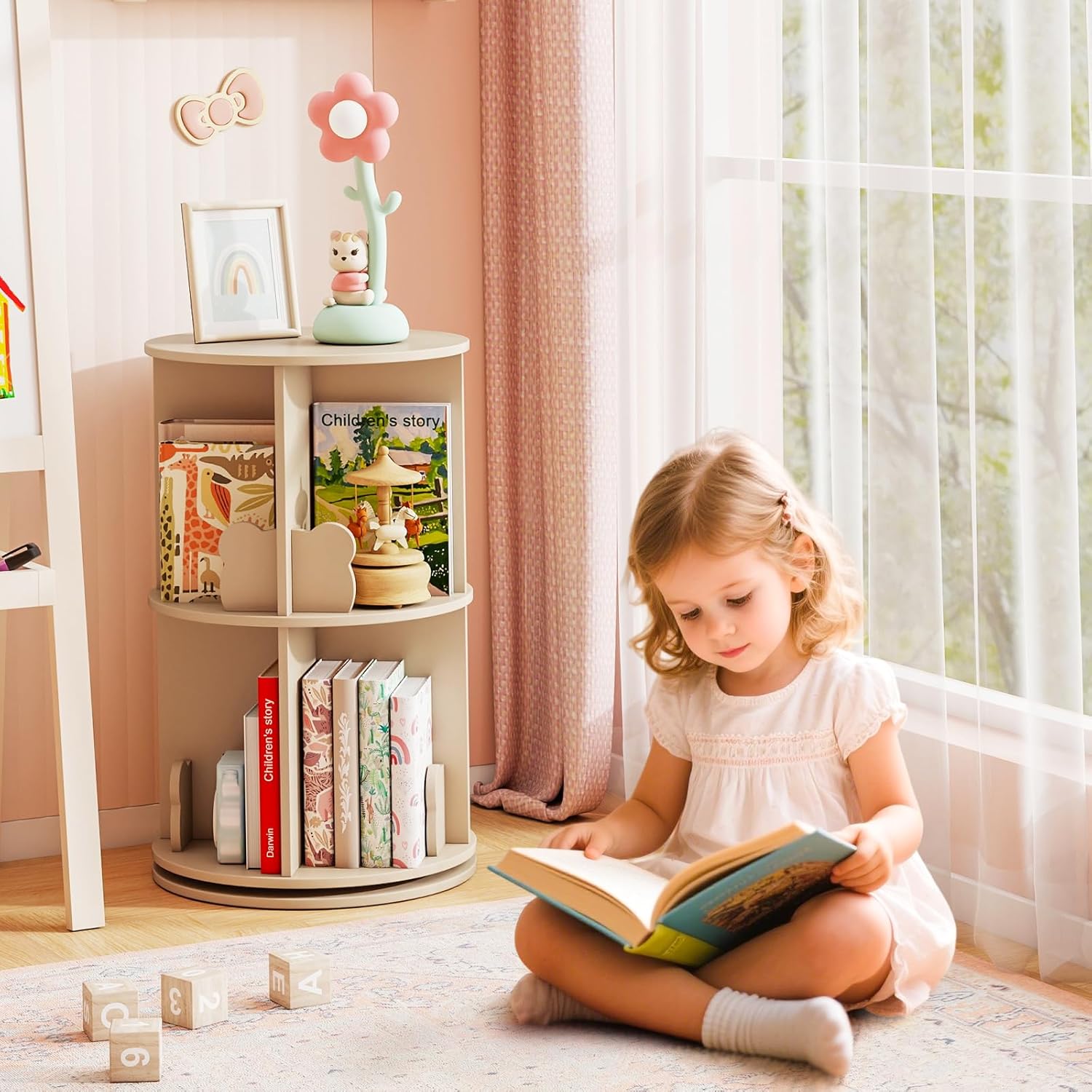 HONEY JOY Kids Rotating Bookshelf, Wooden Spinning Small Corner Organizer w/Baffles, 360°Display Standing Toddler Bookshelf, Narrow Storage Rack, Montessori Book Shelf for Nursery, Playroom (Coffee)