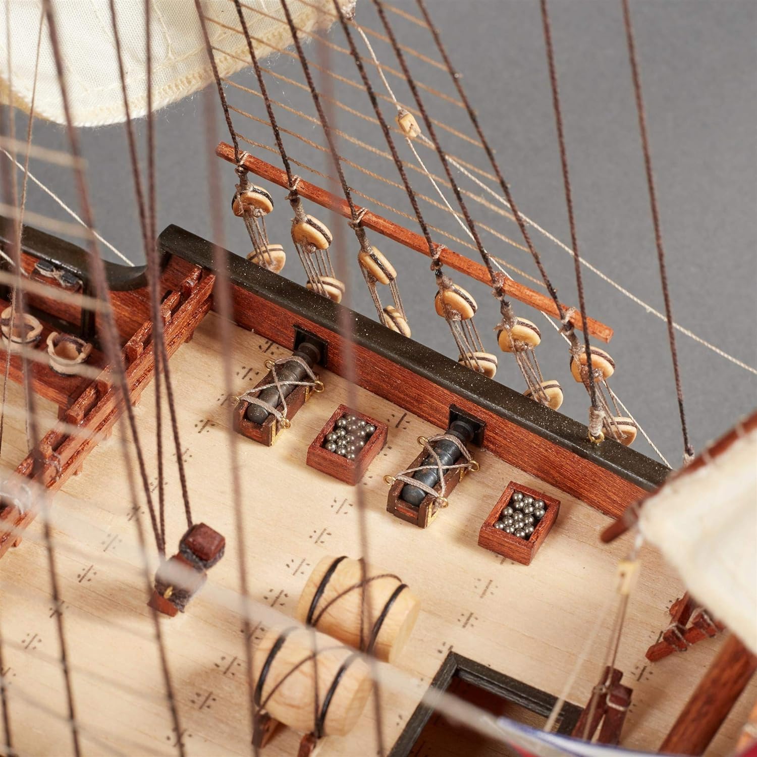 Artesanía Latina - Maquette de Bateau en Bois - Caravelle Espagnole de la Découverte de l'Amérique, Santa Maria - Modèle 22411N, Échelle 1:65 - Maquettes à Monter - Niveau Moyen