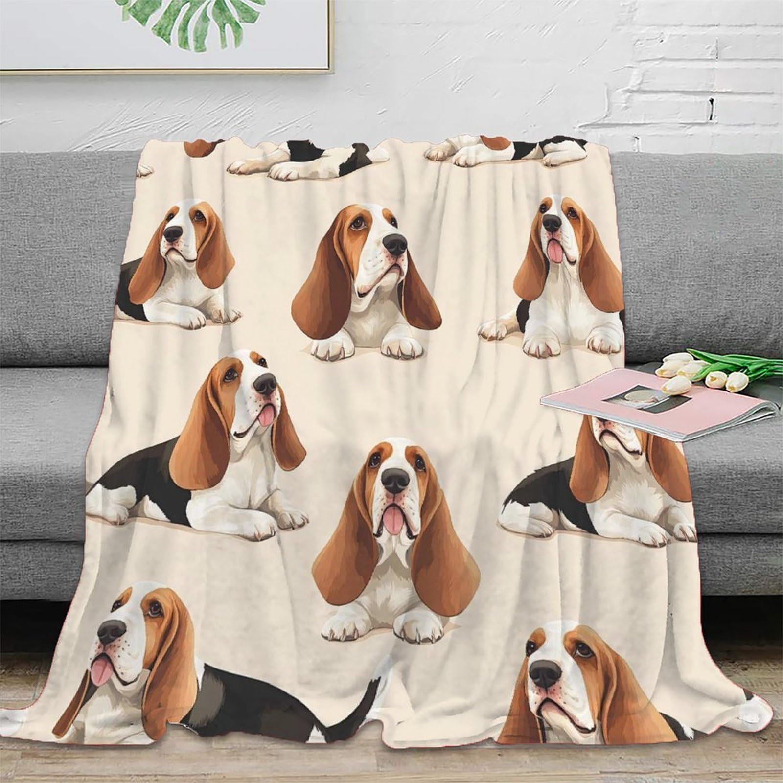Nggadiweg Xu5et9n0oboe 3D Printed Basset Hound Dogs Cosy Throw Microfiber Ultra Soft Warm Bedding Cartoon Playful Nap Blanket Heartfelt Gift For Travellers Campers Adventure Lovers 40X50inch(100X130cm)