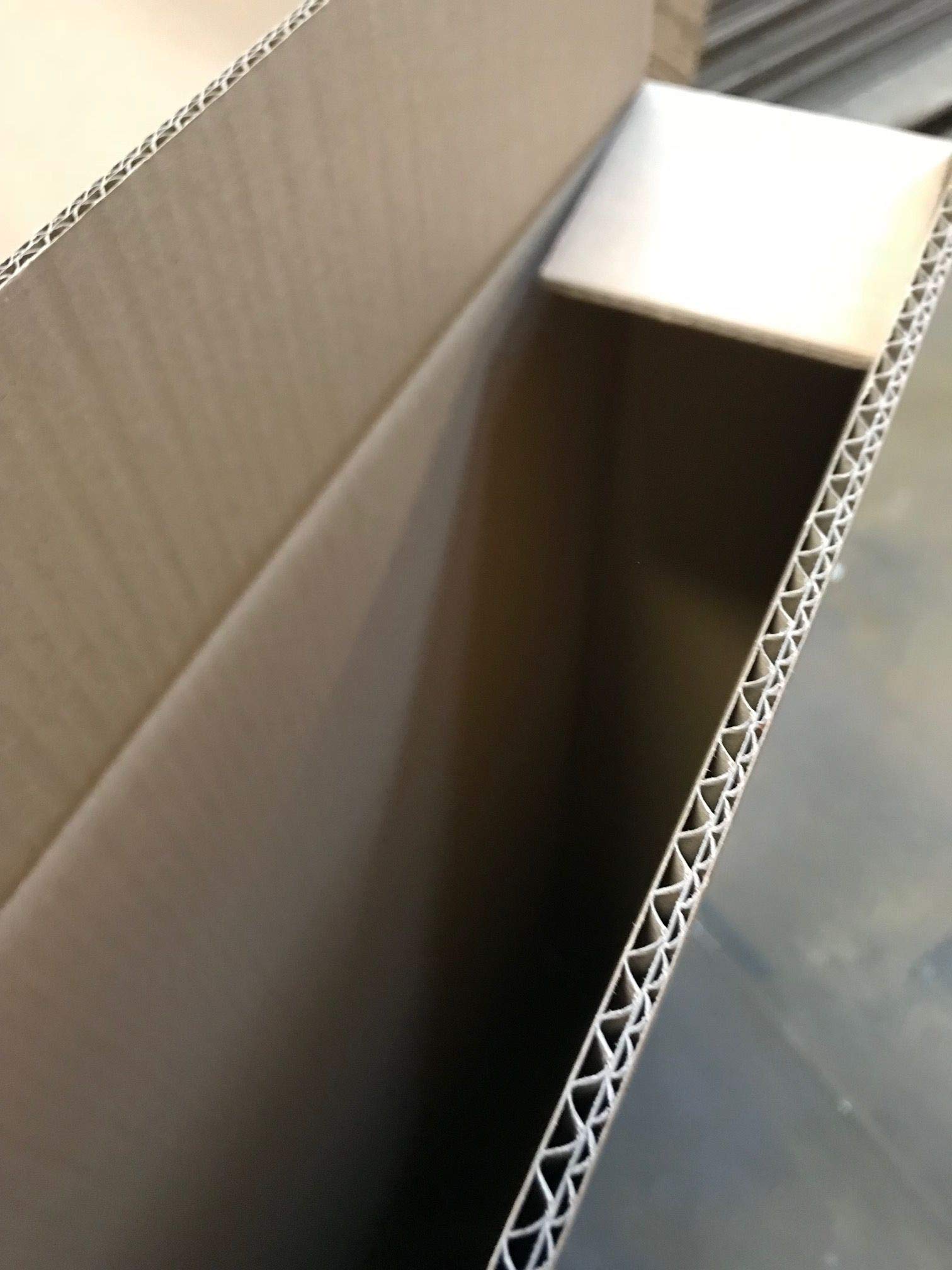 Geschickt Verpackt TV-Versandkarton bis 70 Zoll - stabiler 2-welliger Karton 1800x250x1000 für Flachbildfernseher & Monitore – 50 kg Traglast, Handgriffe, recycelbar, für Spedition, Made in Germany