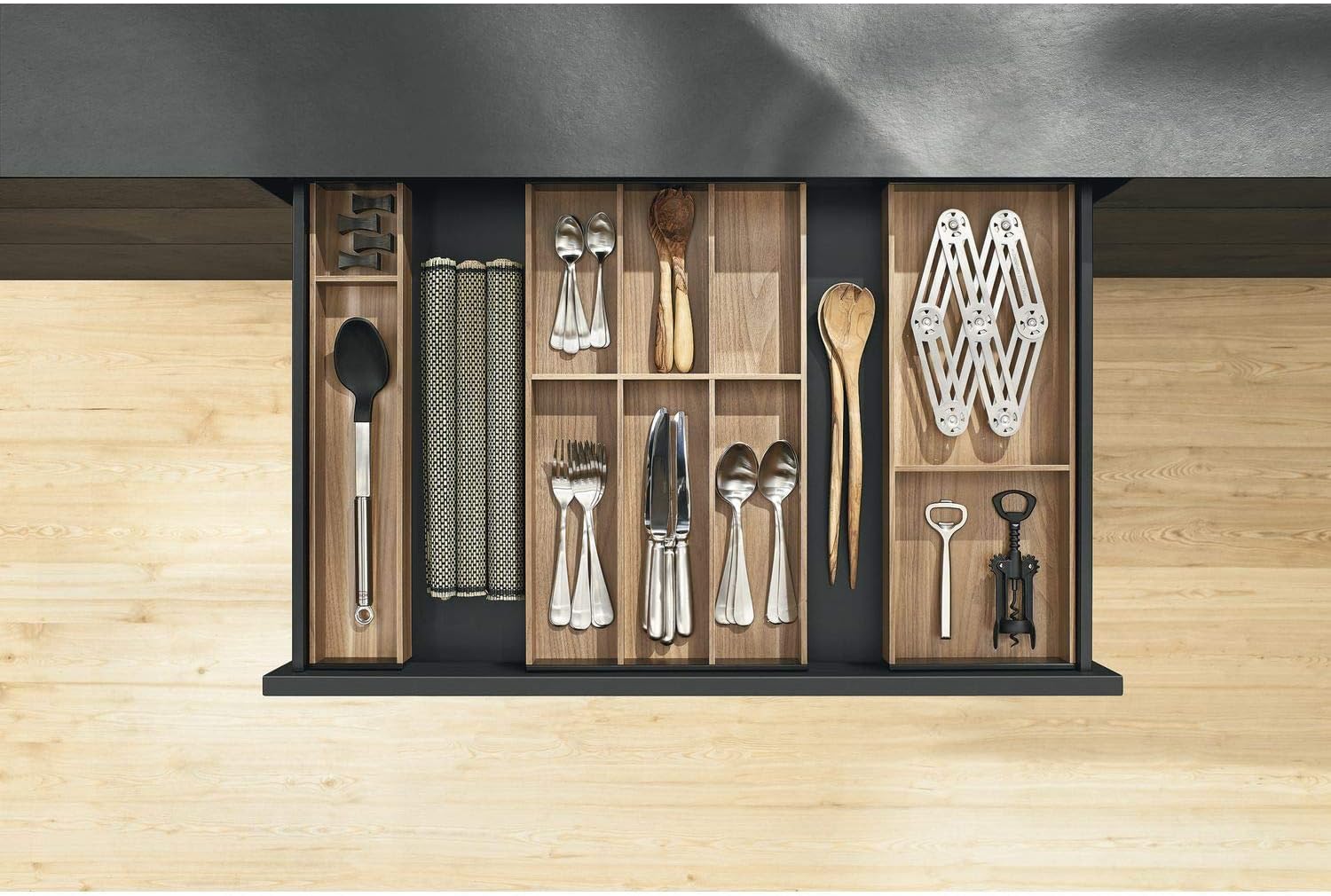 Blum Ambia-Line Drawer Frame with Base Narrow 100 mm, NL450 mm, Tennessee Nut