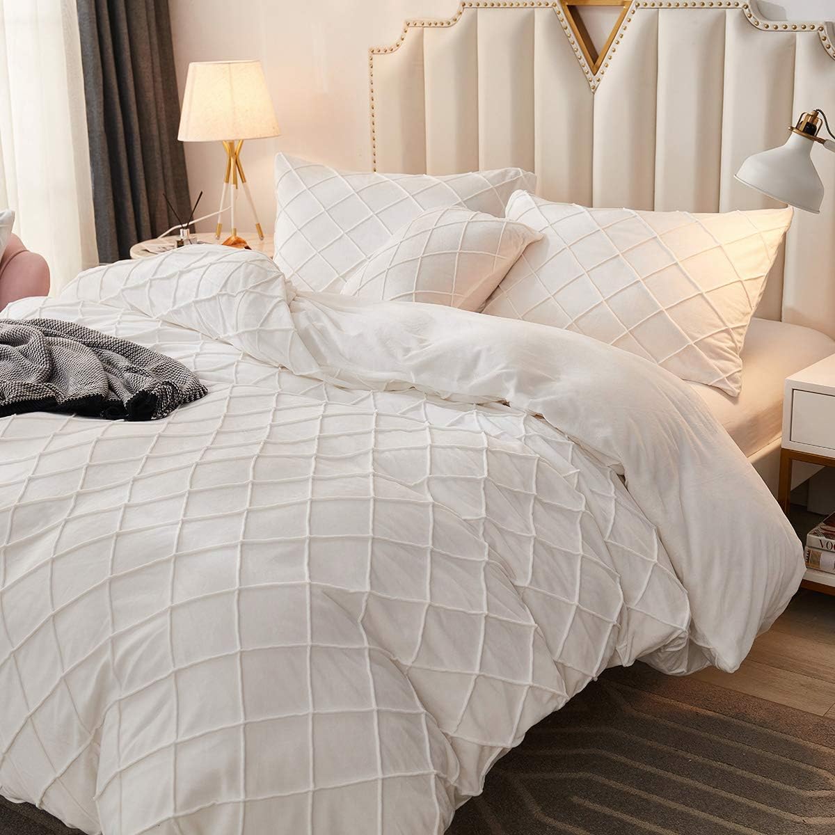 JAUXIO Diamond Pinch Pleated Crystal Velvet Bedding Set Solid Pintuck Duvet Cover with Pillow Shams for Home Decor Zipper Closure (White, Queen)