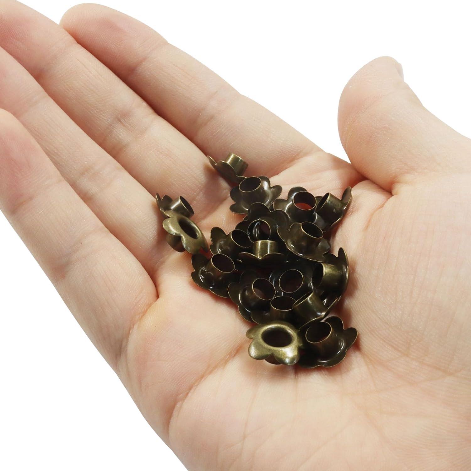 Hordion 200PCS Flower Eyelet Grommets, 5mm Metal Eyelets for Fabric Shoe Belt Paper Crafts Scrapbooking Card Making, Bronze