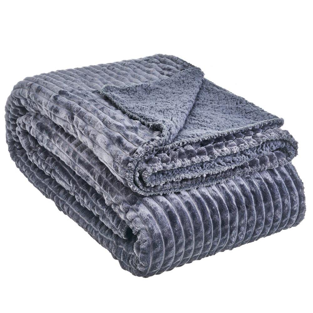 Couverture canapé sherpa et flanelle grand format pour soirée cocooning