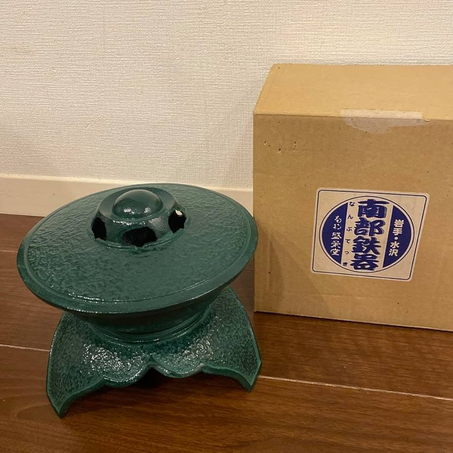 南部鉄器 緑香炉丸置灯籠蚊取り線香灰皿 Amazon.co.jp: 南部鉄器 緑香炉丸置灯籠蚊取り線香灰皿 : ホビー