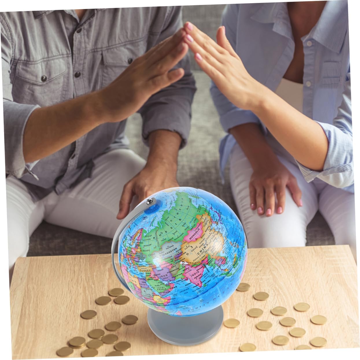 ibasenice Globe Piggy Bank for Boys and Girls Cute Earth Savings Map Educational Money Storage for for Teaching Geography and Saving Habits