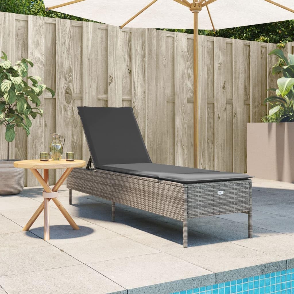 Tumbona de polirratán con cojín, color gris, 198 cm | Cómoda tumbona para el jardín o la terraza con respaldo ajustable en 5 posiciones y acolchado lavable.