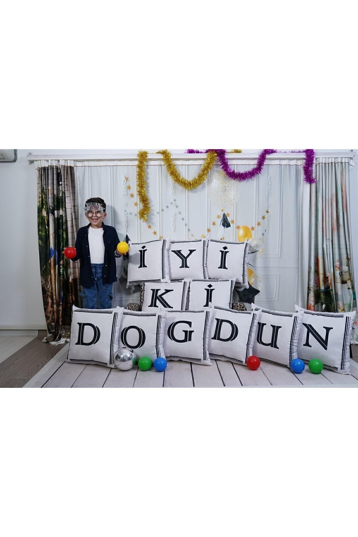 Asdiva Harfli Kırlent Kılıfı Kadife 43X43 Cm Çift Taraflı A Harfi Kedi Desenli Evlilik Teklifi Doğum Günü