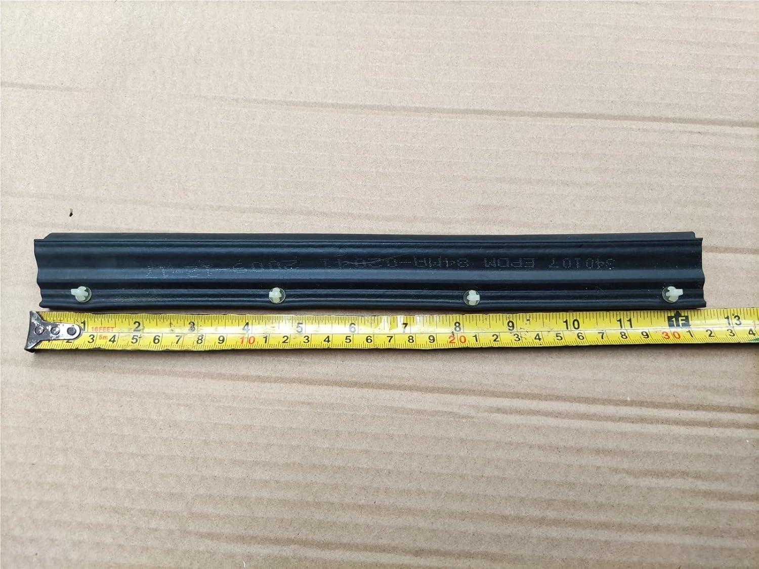 Hood Front Rubber Strip MR274187