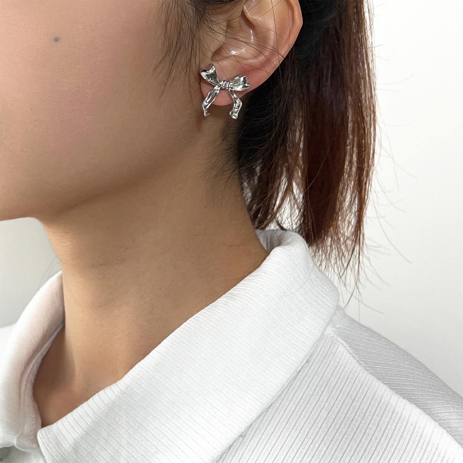 Orecchini A Fiocco Placcato Oro 14K – Donna, Classici A Bottone 2×2,3 Cm, Eleganti