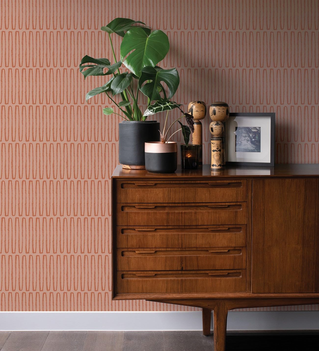 Papier peint motif géométrique africain GAULAN pour transformer un mur terne