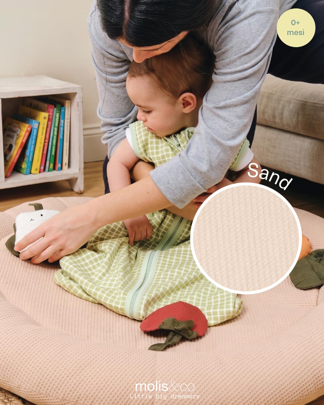 molis&co - Tappetino sensoriale per bambini, rotondo, 90 cm, con trame, suoni e giocattoli interattivi, imbottito, pieghevole, con borsa, Oeko-Tex 100 (Sand)