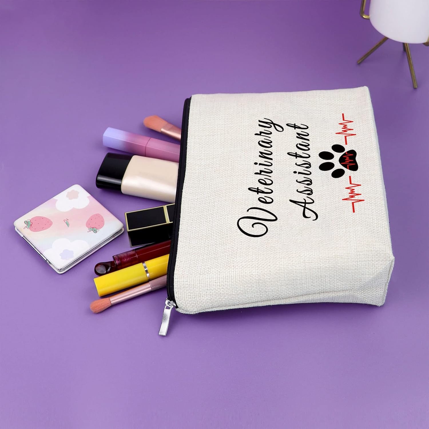 Sazuwu Veterinarian Assistant Gift for Women Makeup Bag Appreciation Thank You Gift Cosmetic Bag Birthday Christmas Retirement Present Travel Pouch - Image 5