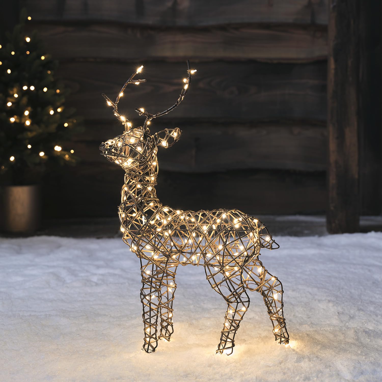 Lights4fun 3er Set Studley LED Rattan Hirsch Familie Rentier Figur Timer Weihnachtsbeleuchtung Außen und Innen Weihnachtsfigur Rentier Balkon Deko