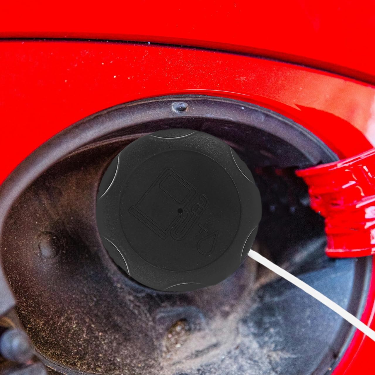 Replacement Fuel Cap Compatible with Earthquake Auger E43 Lawn Mower Gas Tank Cap Seal Cover for Small Engines Prevents Dust Moisture