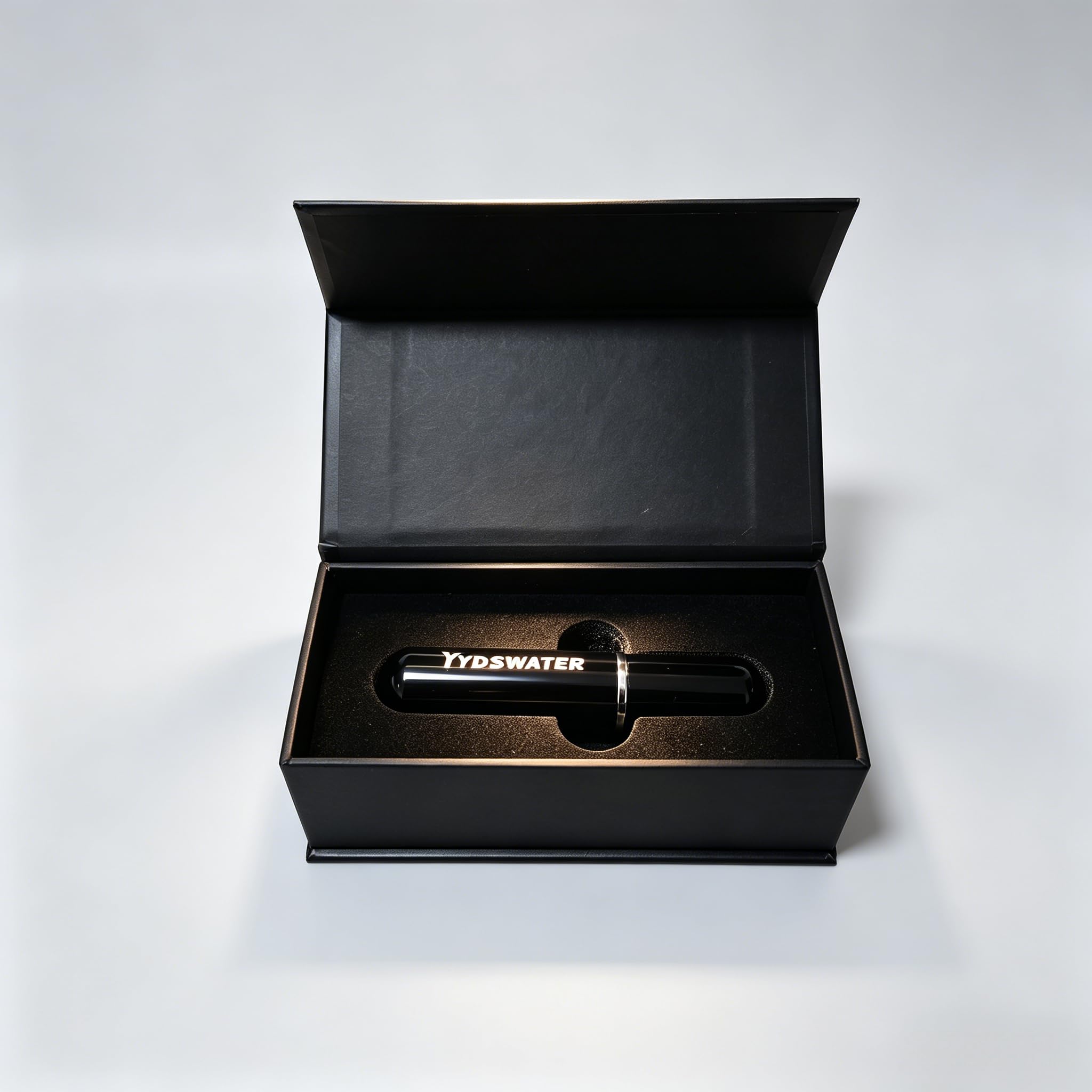 Verzögerungsspray für Männer 6 ml – Diskretes Kapsel-Design, Langanhaltende Ausdauer & Kontrolle, Premium-Geschenkbox & Diskreter Versand.