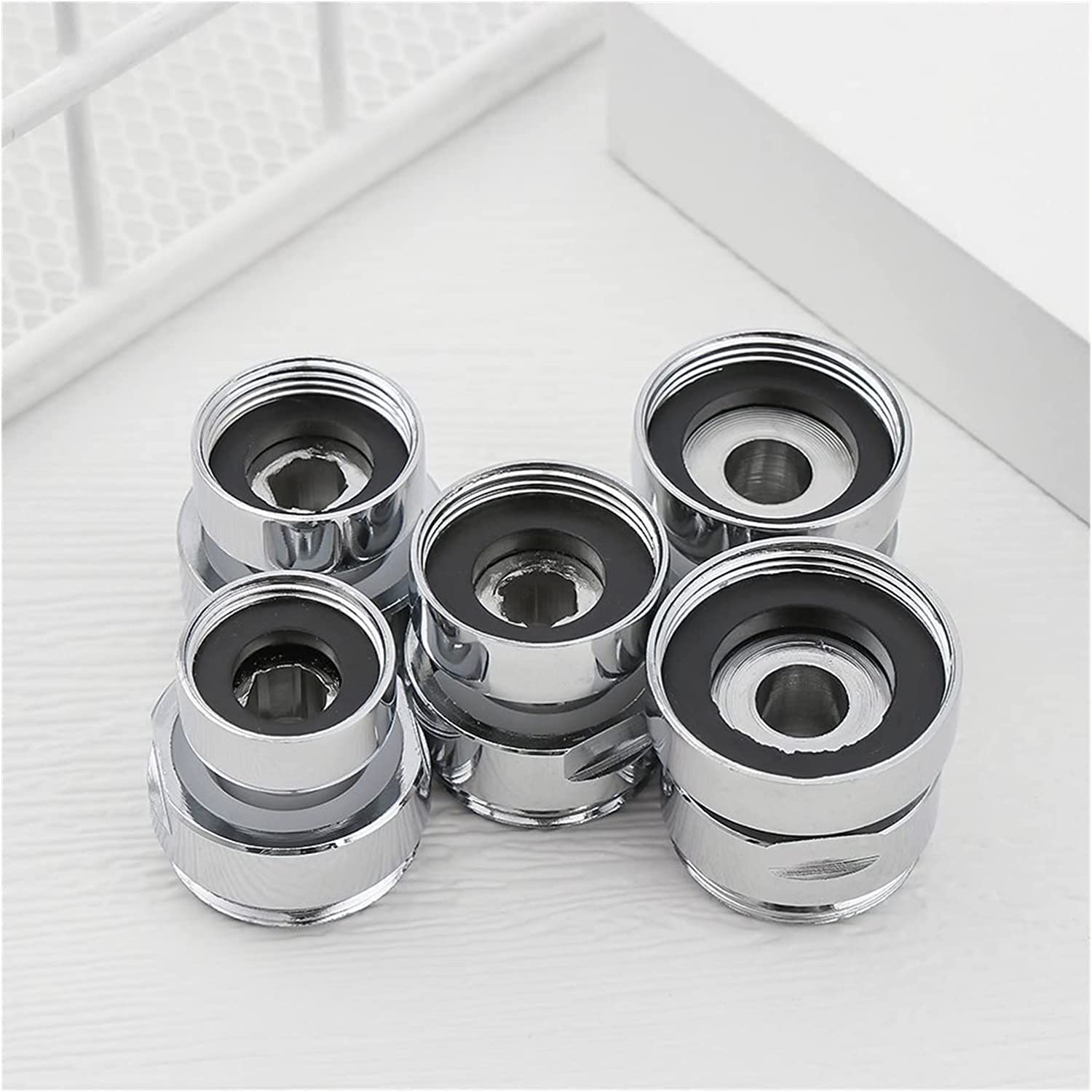 Perlator do kranu Adapter do kranu Aerator do kranu 1 szt. Stopień napowietrzacza do kranu Regulowane mosiężne złącze do kranu Obrotowy adapter aeratora Bateria prysznicowa Adapter aeratora Armatura d