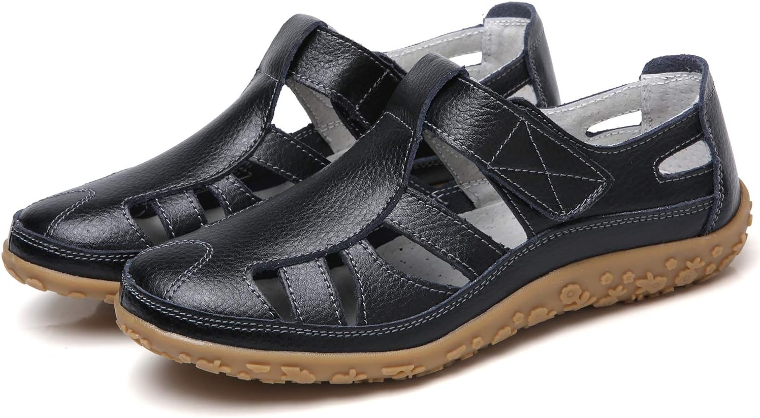 Ladies Soft Leather Sandals Comfortable Flat Shoes Non-Slip Hollow Closed Toe Summer Sandals Black, 4.5