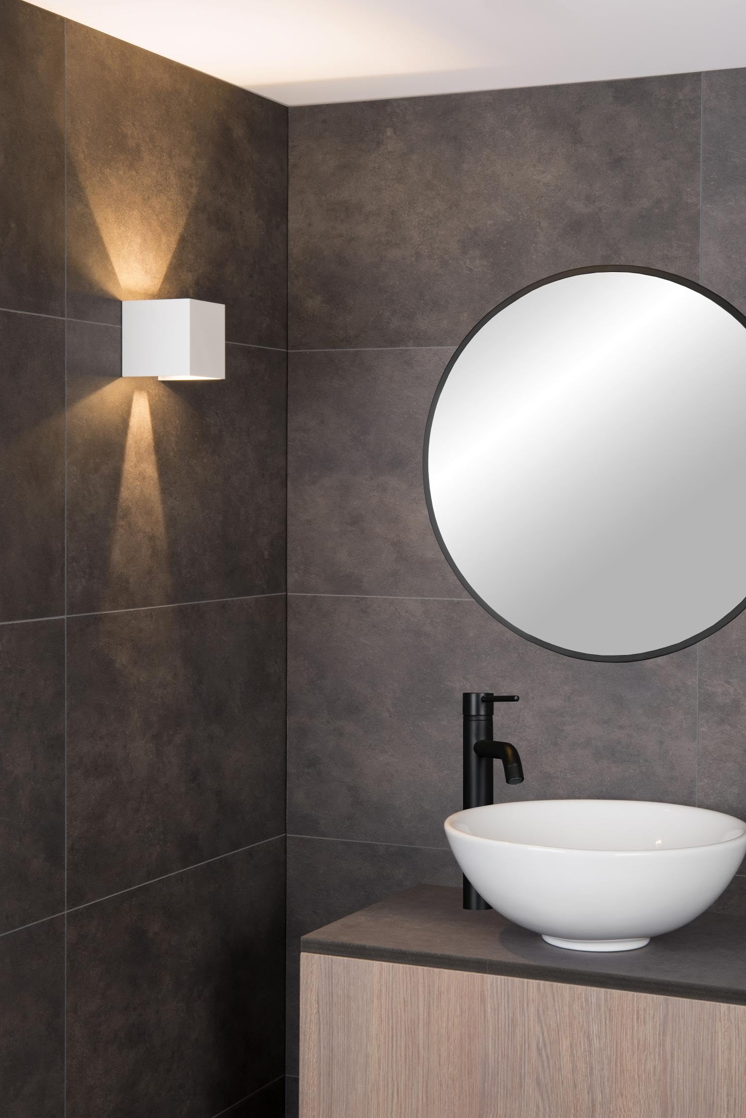 LUCIDE AXI - Foco de pared/Lámpara de pared Baño - LED - 2x7W 2700K - IP54 - Ángulo de haz ajustable - Blanco