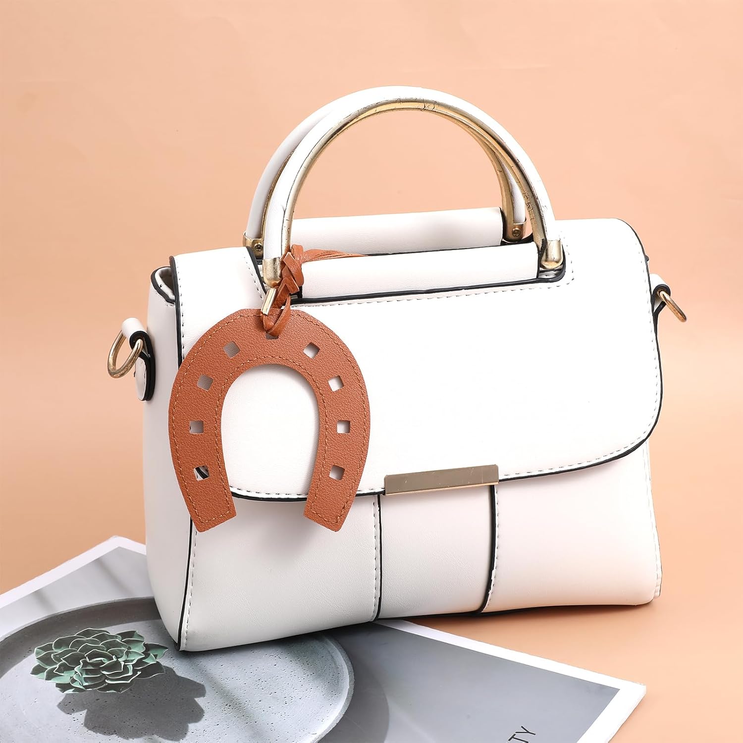 Horseshoe Purse Charm for Women, Brown Leather Keychain Bag Pendant, Lucky Western Charm for Handbags, Tote & Backpack, Trendy Y2K Accessory - Image 2