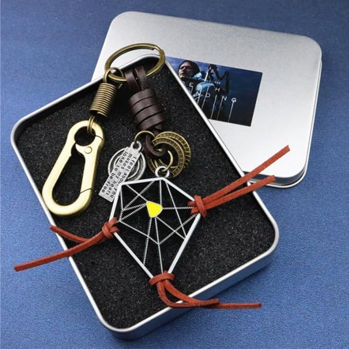 Amazon.co.jp: Death Stranding 2 Necklace, Keychain, Storage