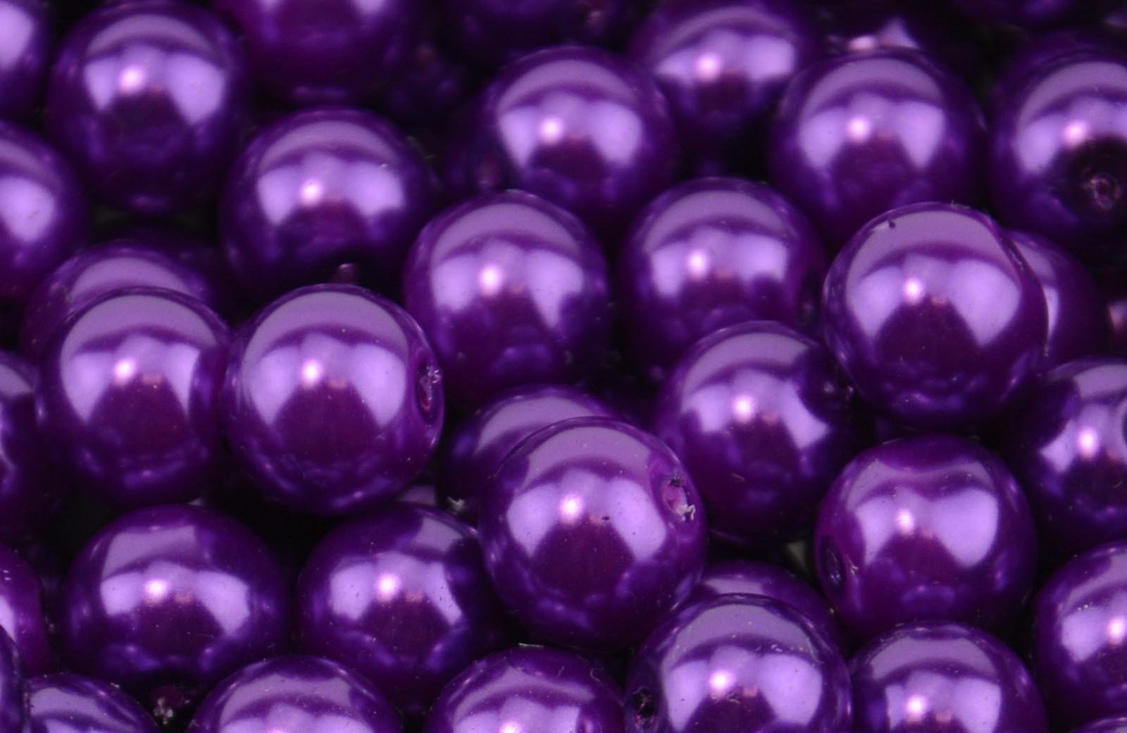 Box Displays 130 Pieces 6mm Round Glass Pearl Beads - Colour Choice