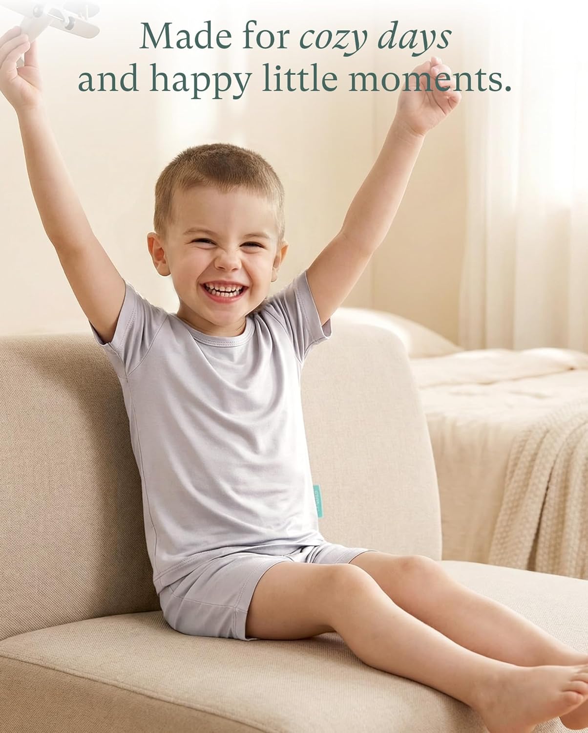 PurComfy Short Sleeve Toddler Pajama Set, 4-Piece Bamboo Viscose Unisex Sleepwear, Baby Boys Girls Sung Fit Summer Clothes