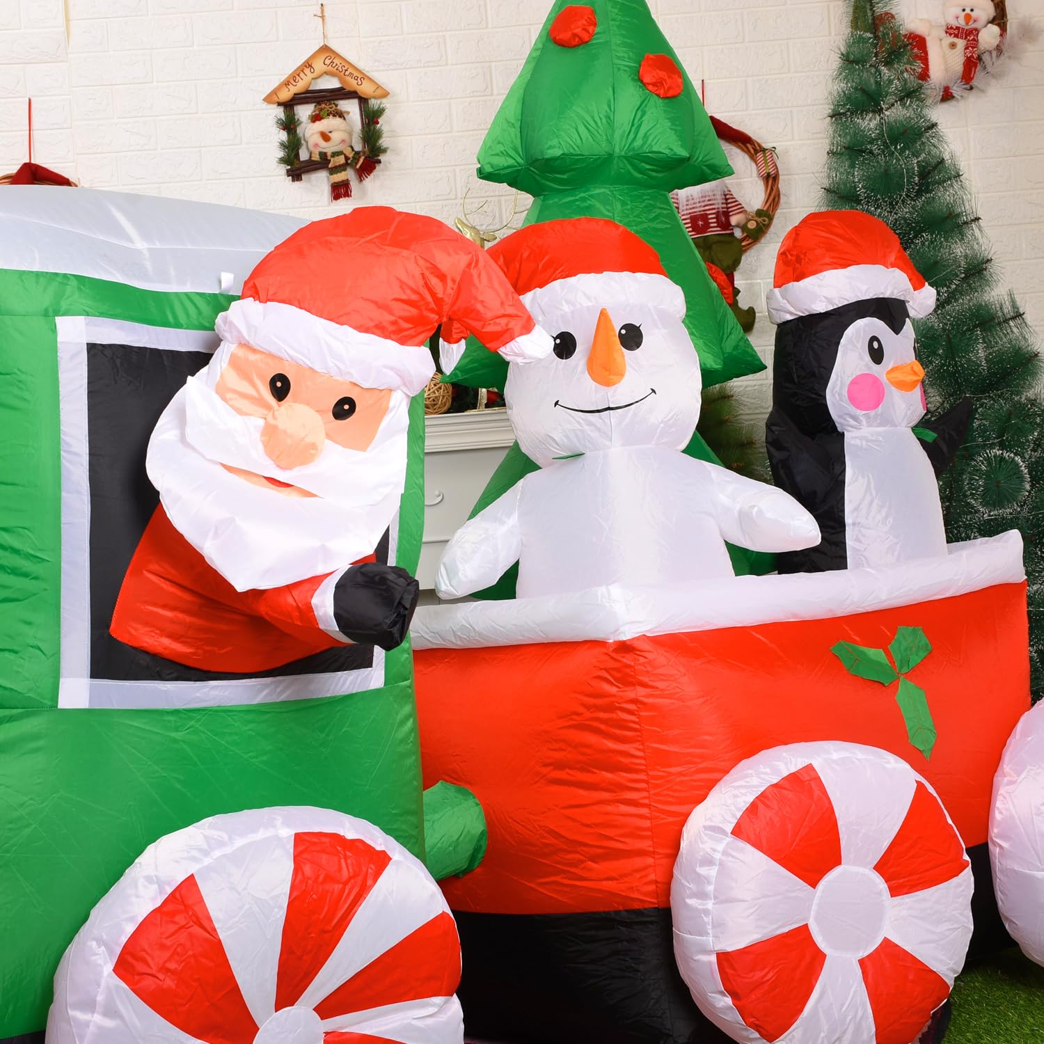240 cm Opblaasbare Kersttrein met Kerstman Sneeuwpop