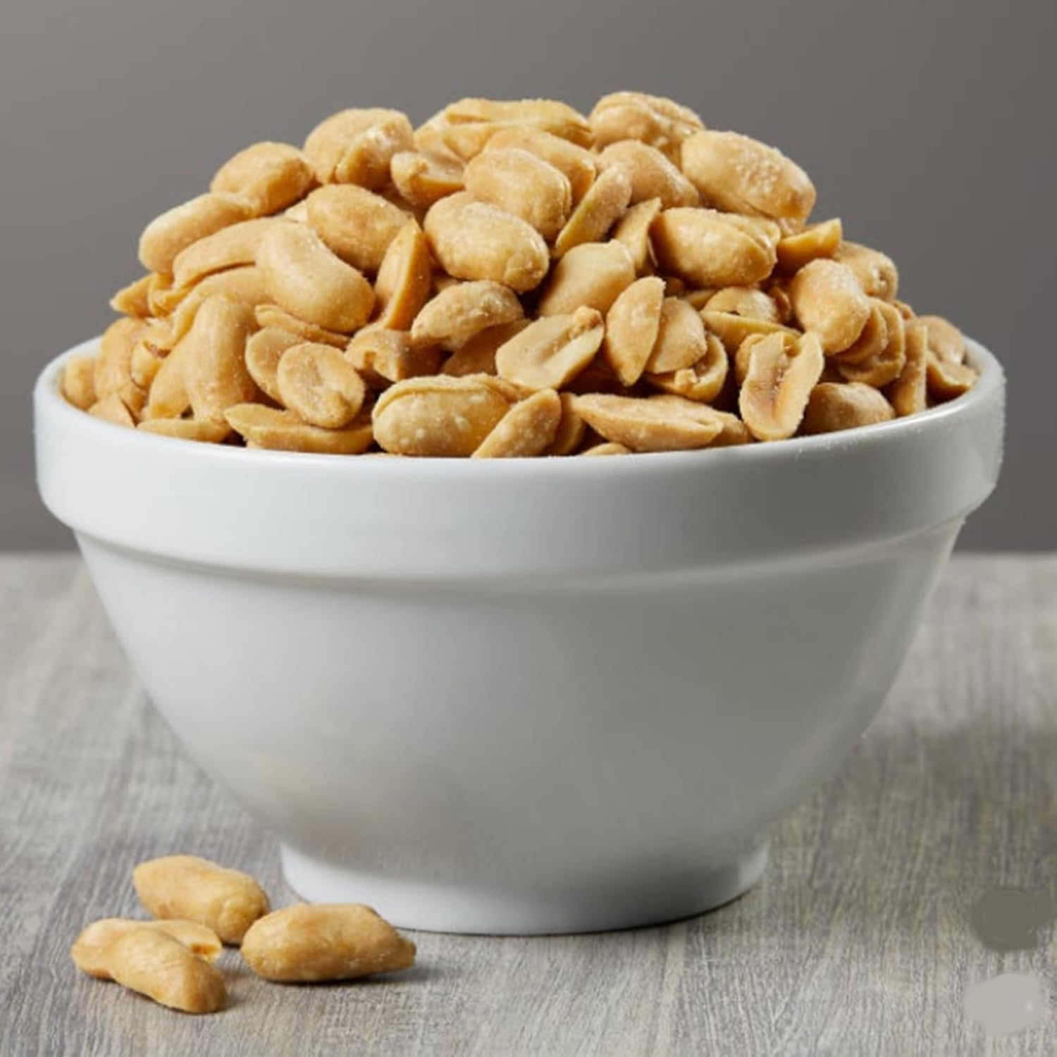 Forever Wellness Super Extra Large Peanuts 2.5 lb, Virginia Variety, Extra Crunchy, Gluten Free, Kosher, Resealable Can