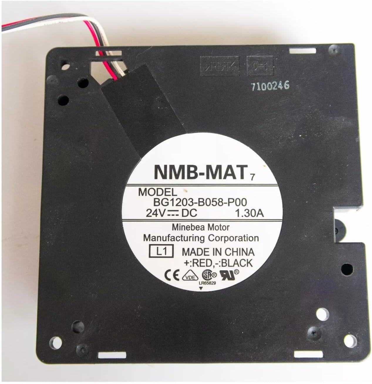 Lighting Hub NMB-MAT BG1203-B058-P00 DC Blower 24V-1.30A Turbo Blower 5000 RPM 120 * 120 * 33mm 3-Wire