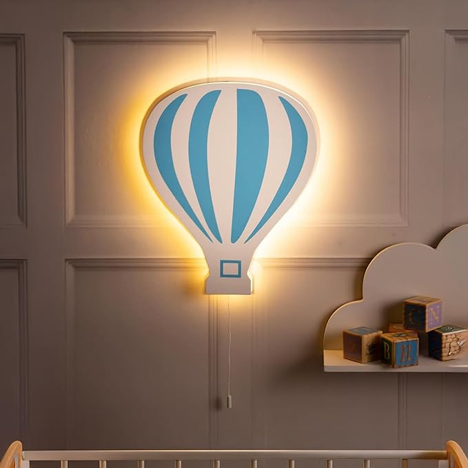 Marco Paul Interiors Marco Paul Blauwe Heteluchtballon Houten Wit LED Nachtlampje Batterij Aangedreven Nachtlampje Kinderkamer Decor Wandverlichting Wandmontage Kinderkamer Bedlampje Baby Geschenken Slaapkamer Decor