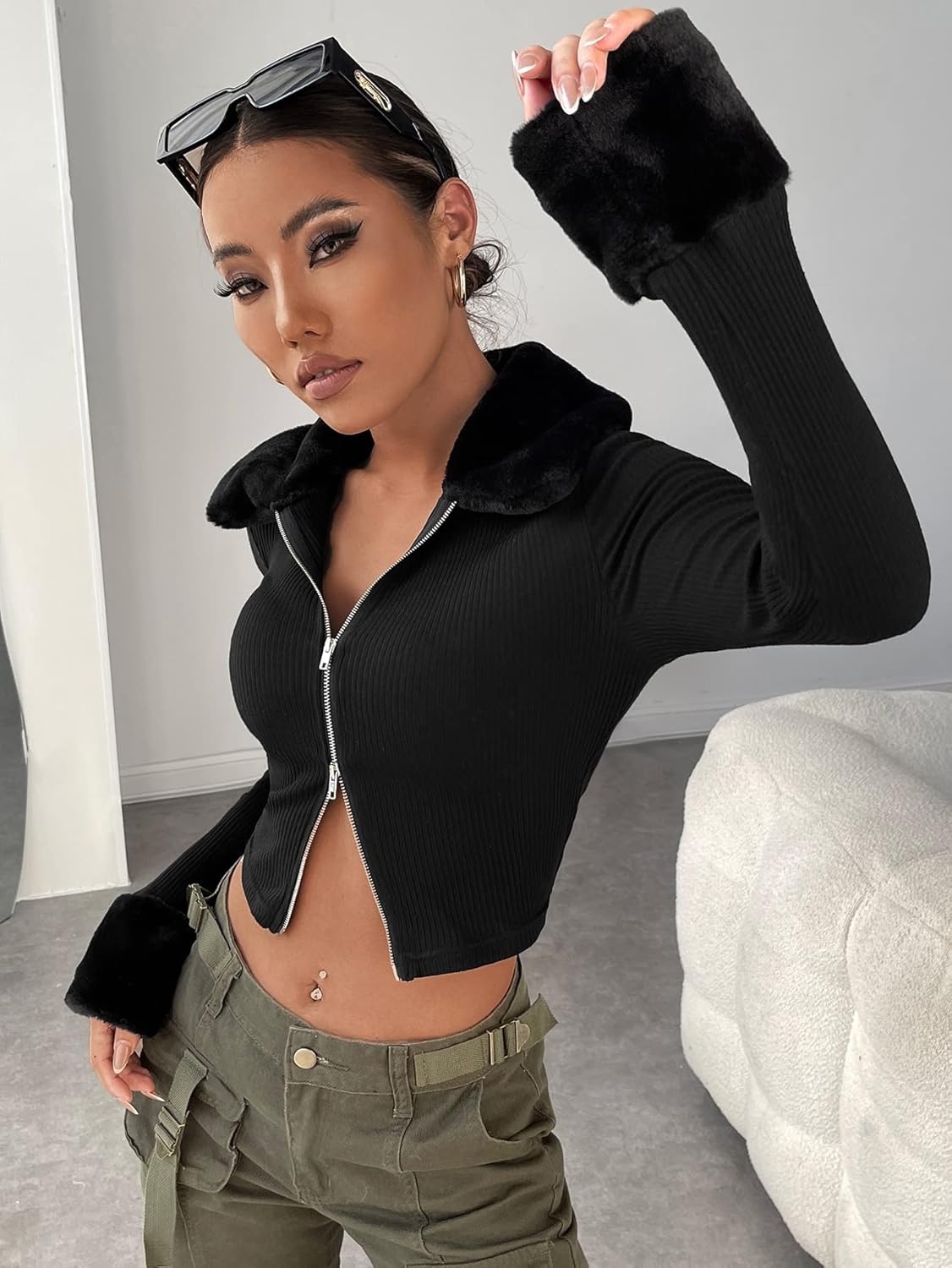 Verdusa Women's Zip Up Long Sleeve Fleece Collar Knitted Cropped Sweatshirts Sweater Jacket - Image 4