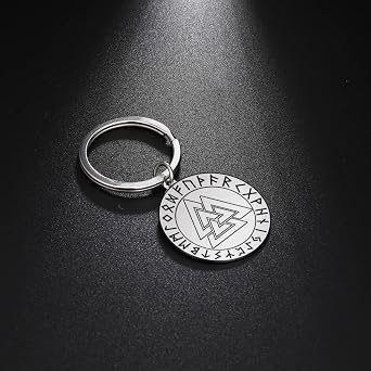 VASSAGO Viking Runes Keychains 3 Pieces Stainless Steel Coin Pendant Key Chain Celtic Symbol Wolf Raven Hrunger Heart Keyring