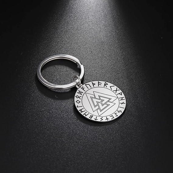 VASSAGO Viking Runes Keychains 3 Pieces Stainless Steel Coin Pendant Key Chain Celtic Symbol Wolf Raven Hrunger Heart Keyring
