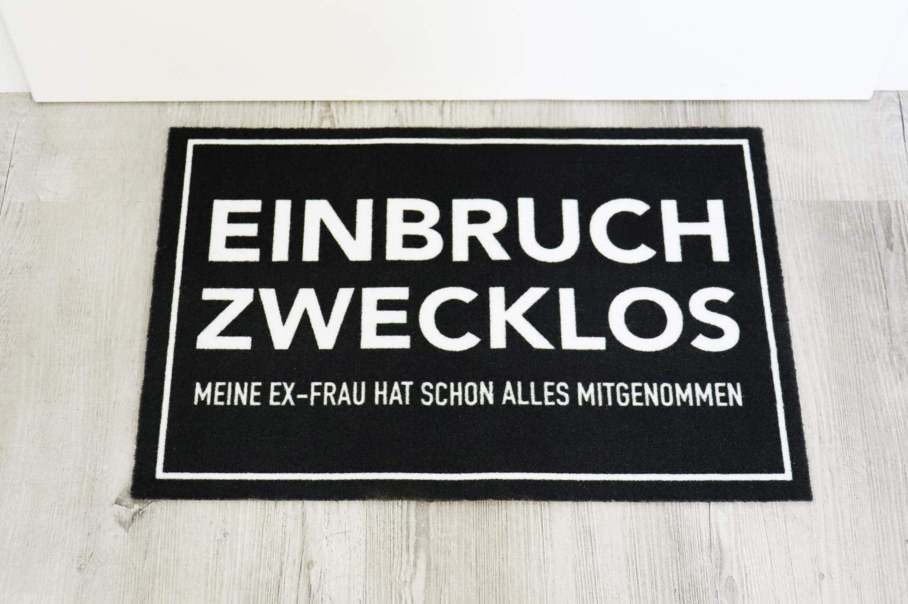 Close Up Einbruch zwecklos Fußmatte Meine Ex-Frau hat alles, Black, 40 x 60 cm (Rectangular) - Image 2