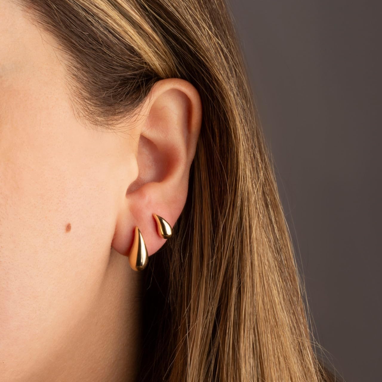14K Yellow Gold Classic Teardrop Stud Earrings for Women | Available in S/M/L/XL